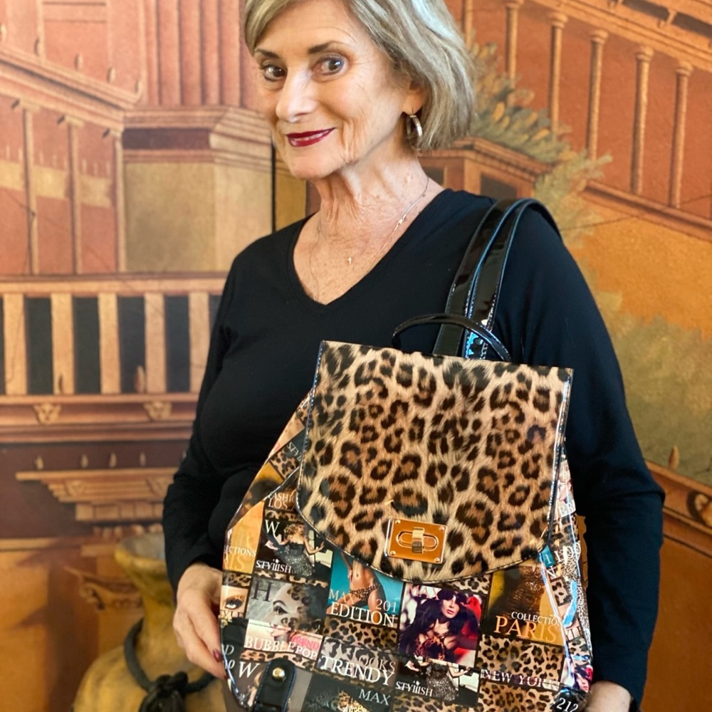 Animal  print pattern leather backpack - Picture 2 of 8